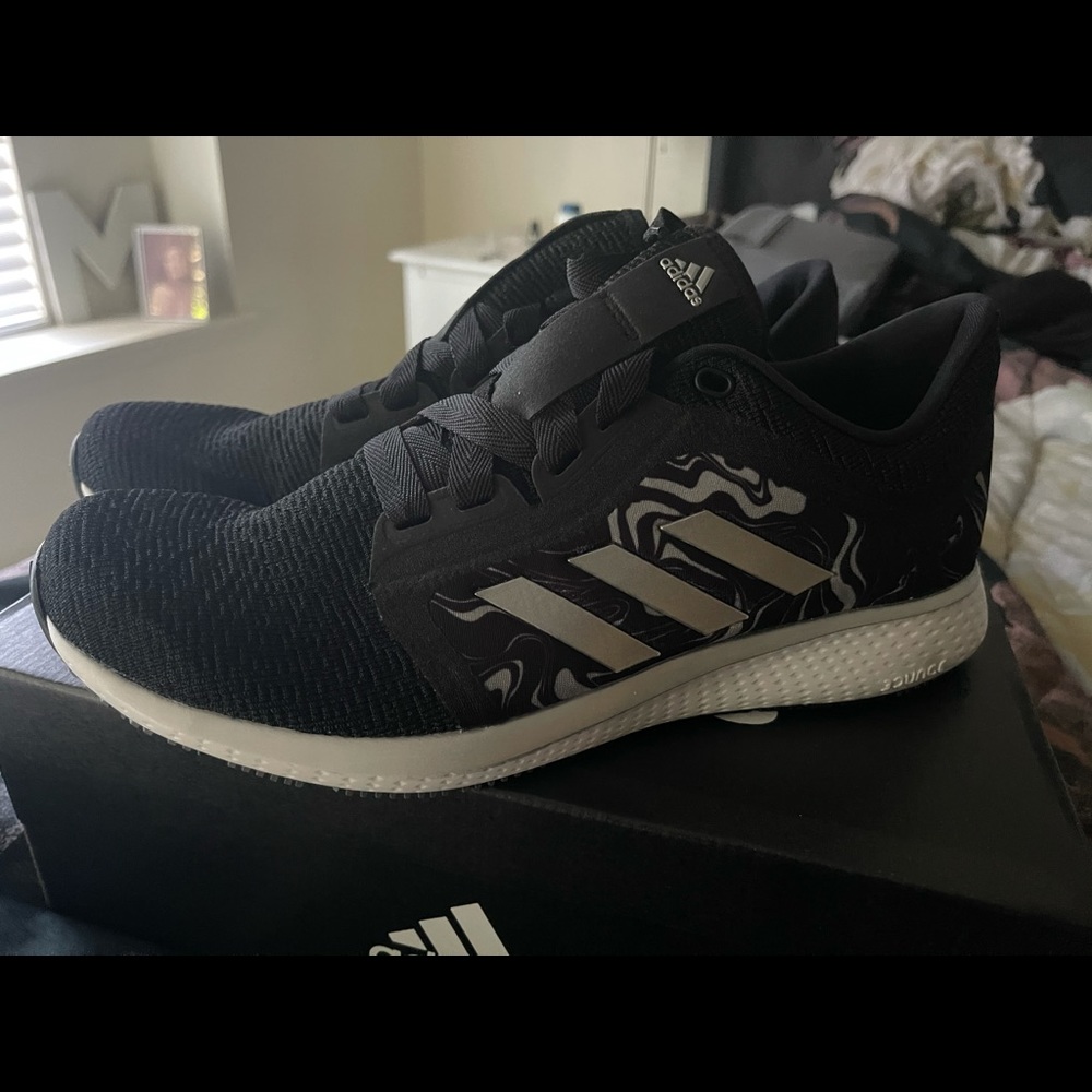 Adidas Women’s Edge Lux 4